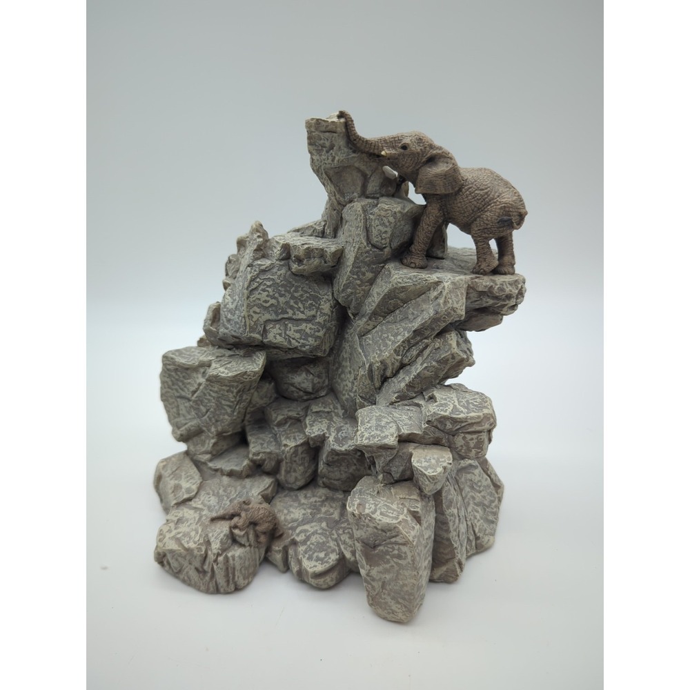 VTG 1994 THE HERD Collector Rock Display #1635 Elephant Martha Carey SIGNED